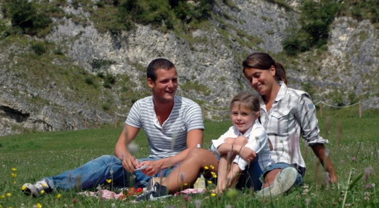 Famiglia in vacanza sulla Valsugana